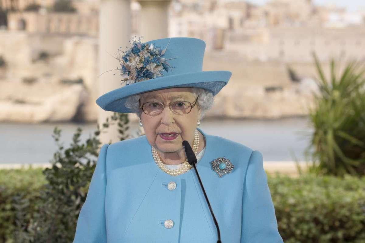 La regina Elisabetta festeggia 90 anni