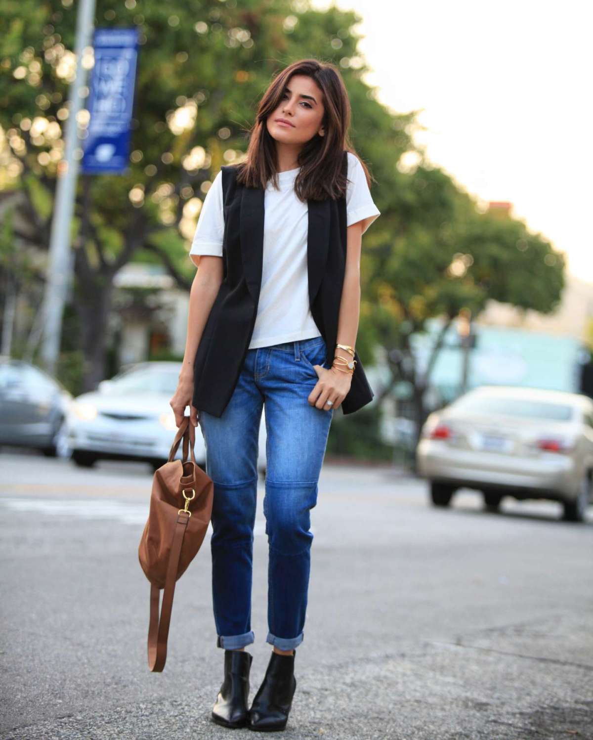 Look casual chic