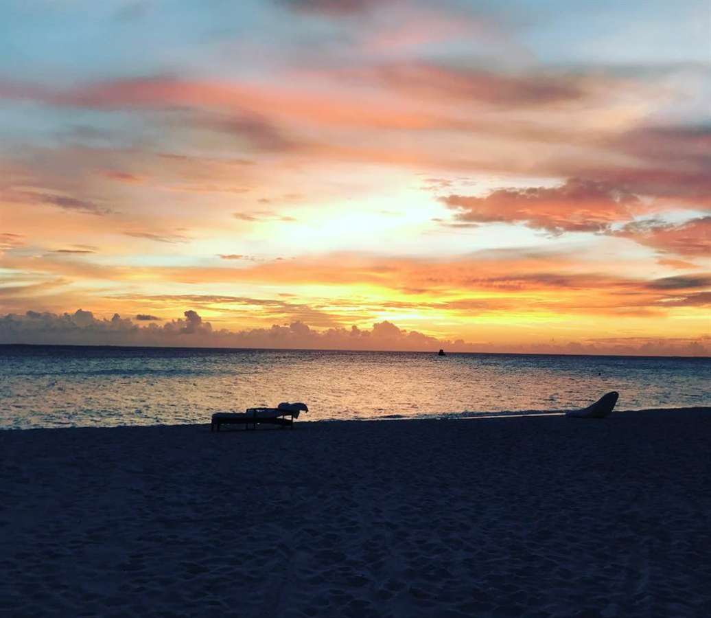 La spiaggia al tramonto