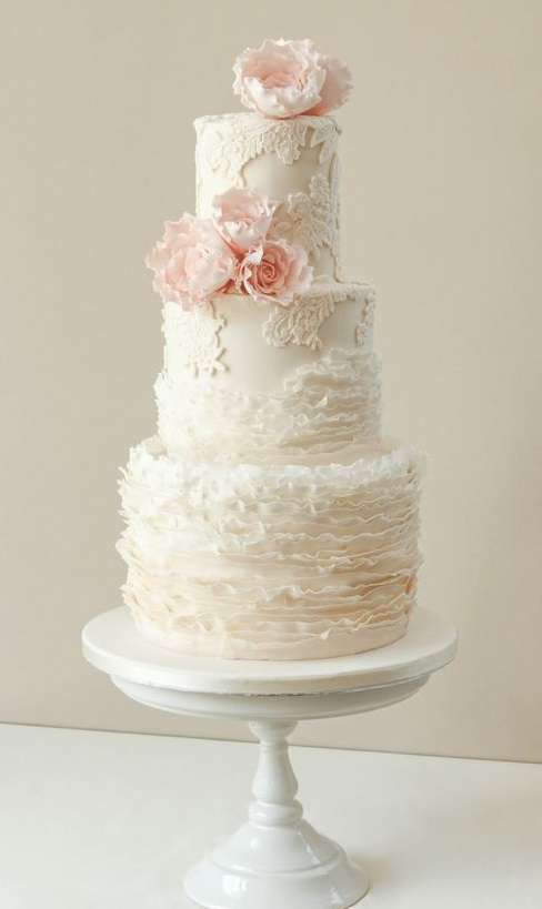 Petal cake bianca e rosa