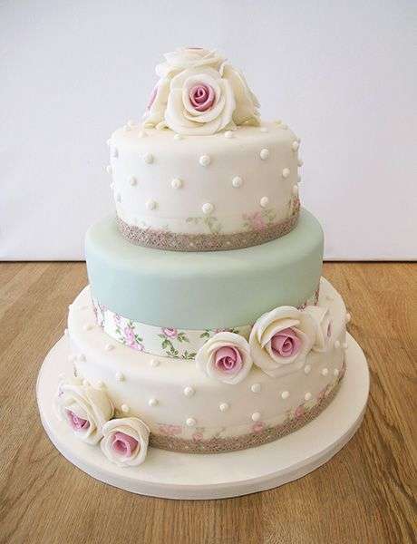 Torta dallo stile shabby chic