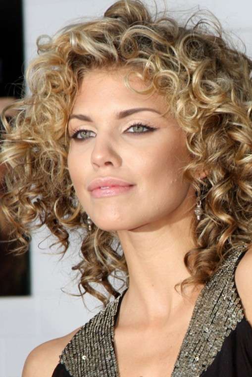 I capelli ricci di AnnaLynne McCord