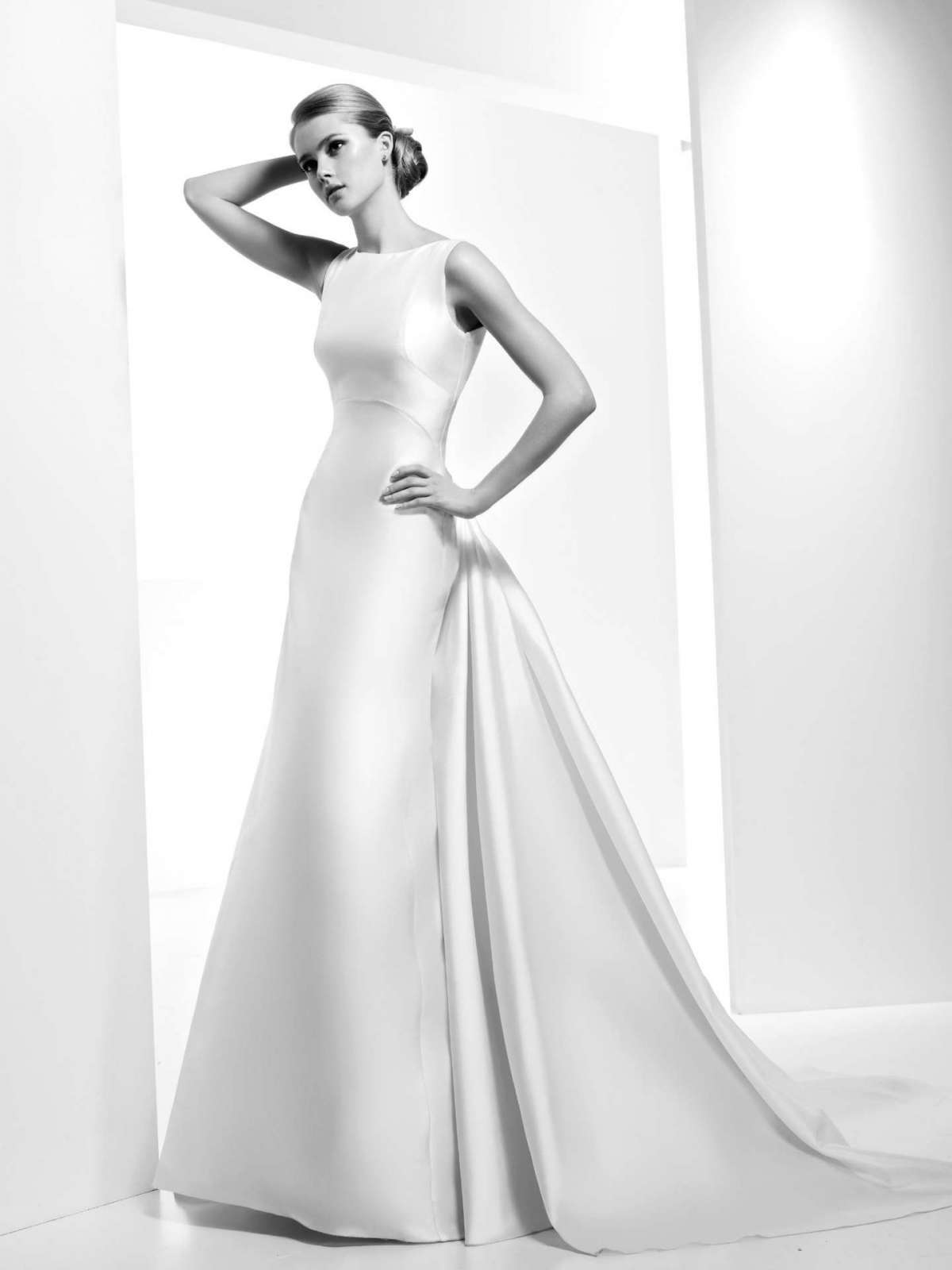 Vestito da sposa in seta Atelier Pronovias