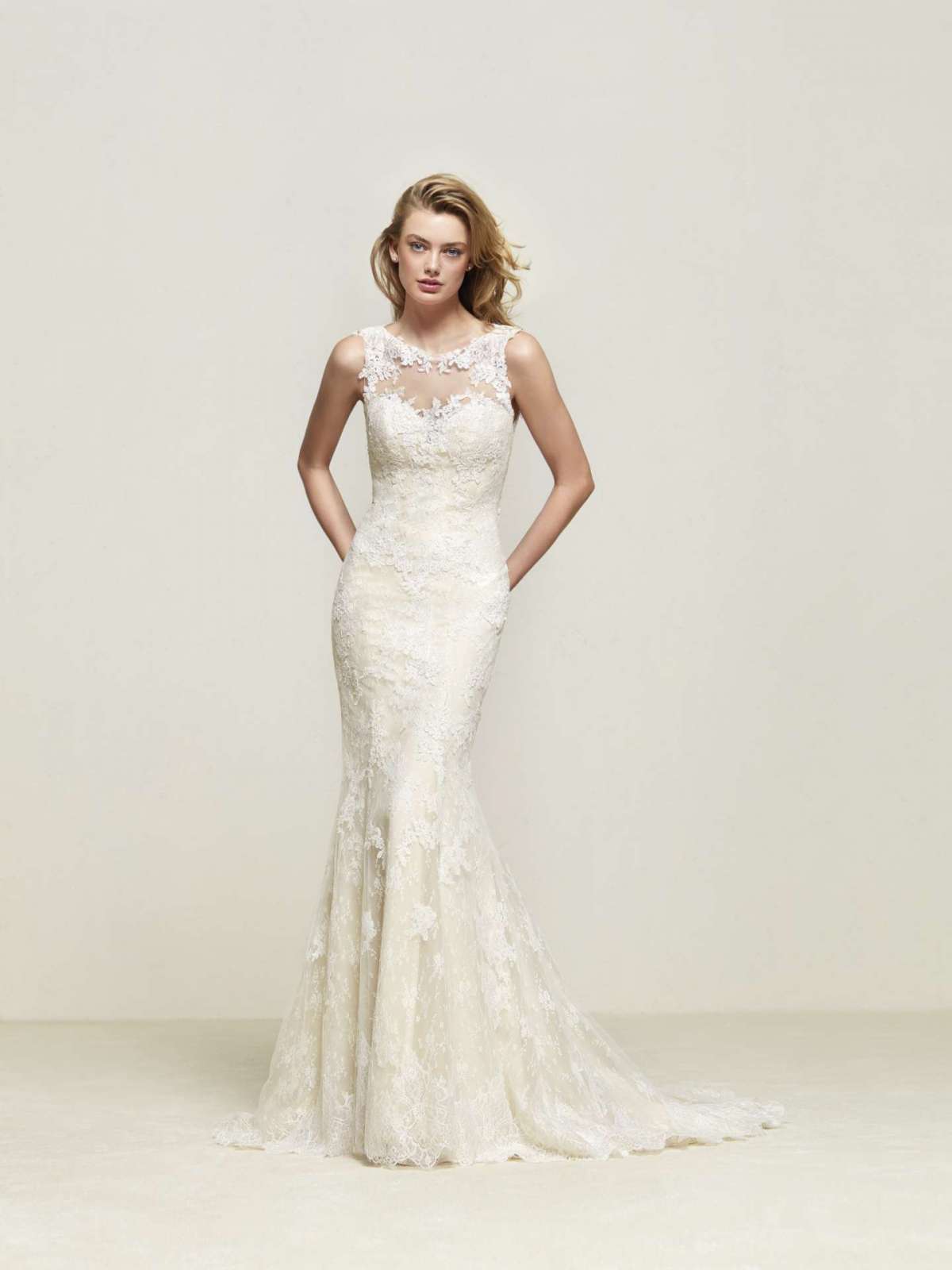 Vestito da sposa Pronovias in pizzo