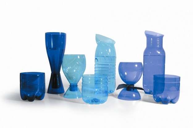 Vasi per riciclare le bottiglie di plastica