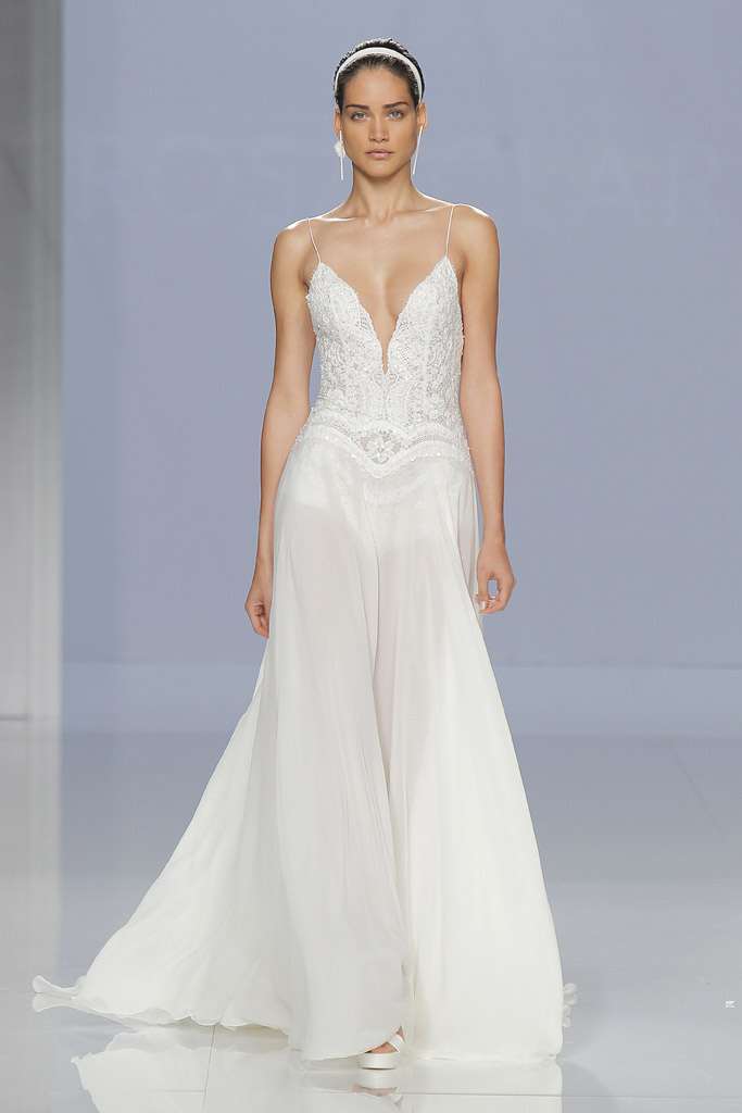 Vestito da sposa stile lingerie Rosa Clarà