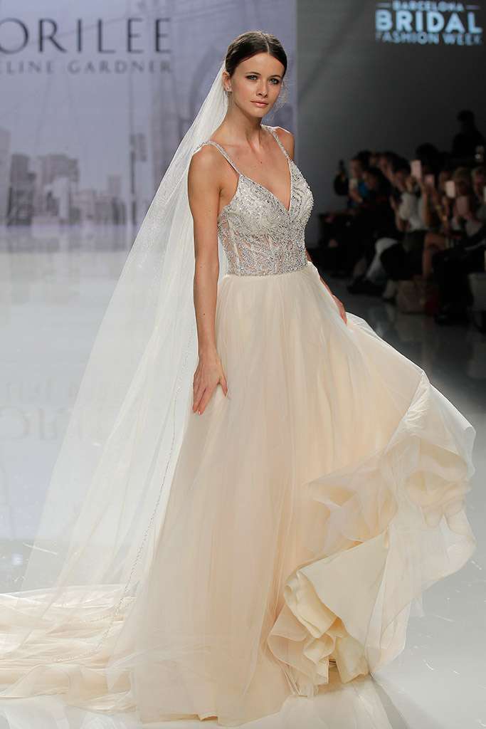 Abito da sposa champagne