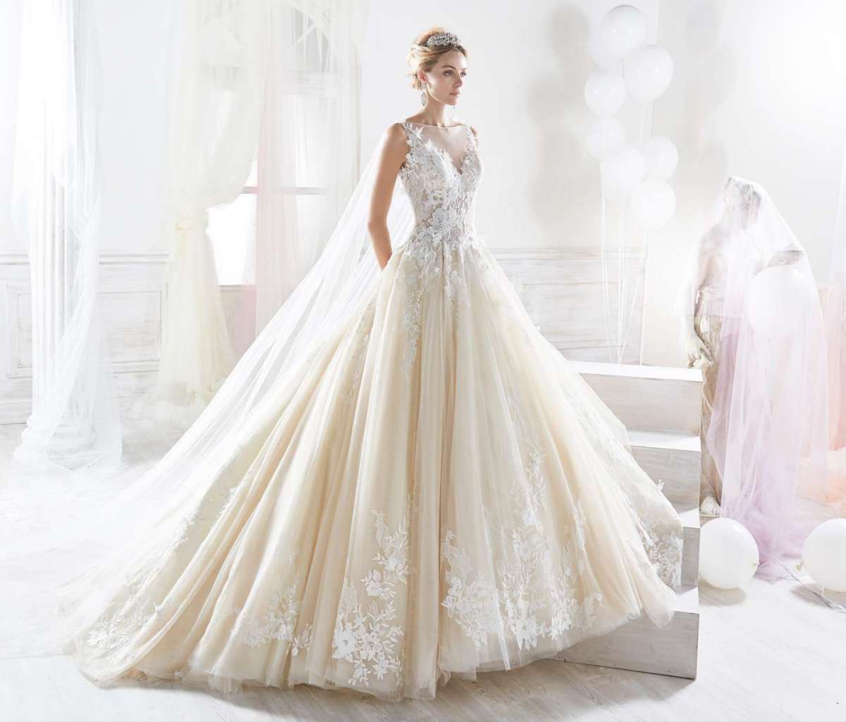 Abito da sposa da principessa Nicole Spose