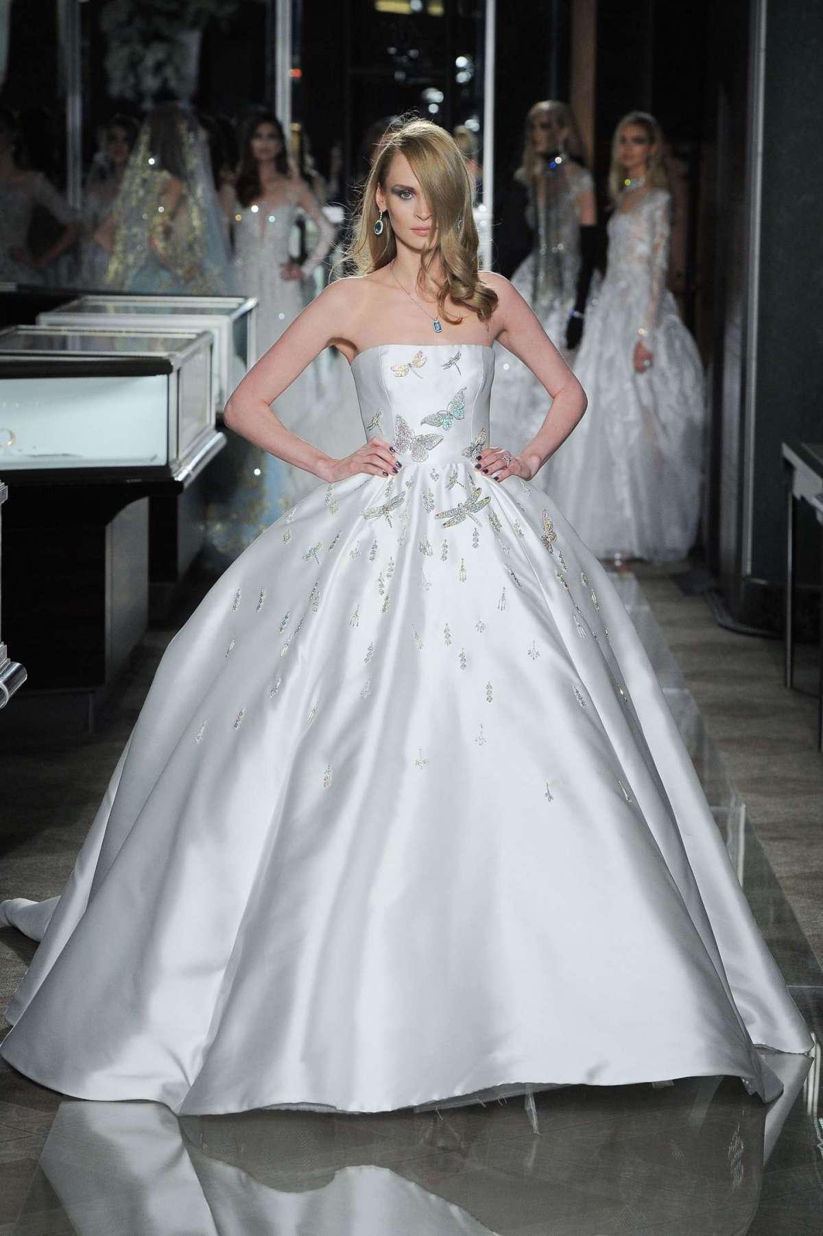 Abito da sposa principesco Reem Acra