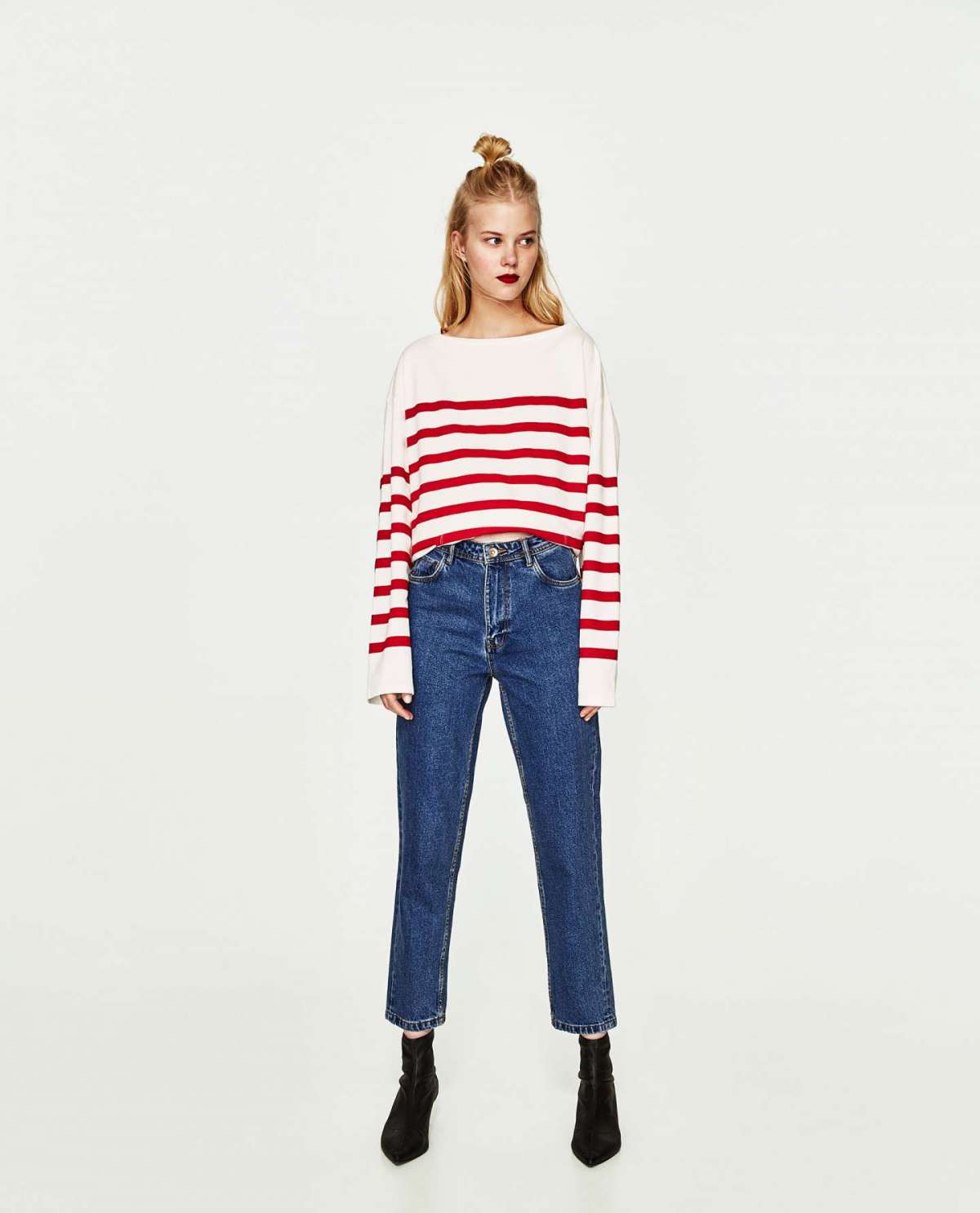 Mom jeans scuri Zara