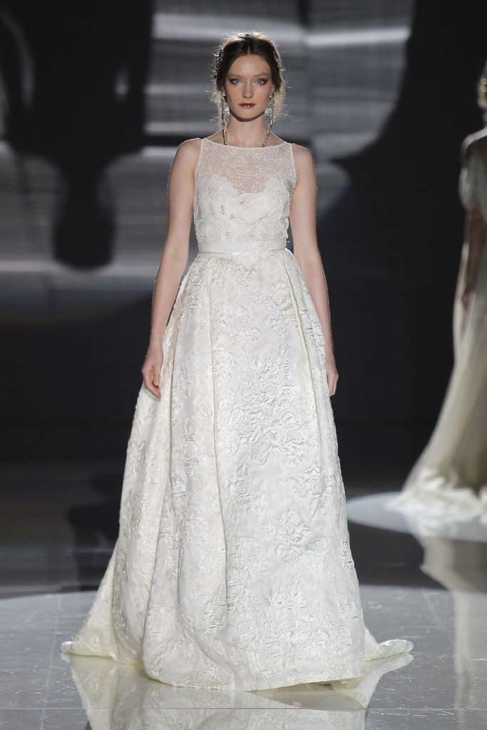 Vestito da sposa in pizzo