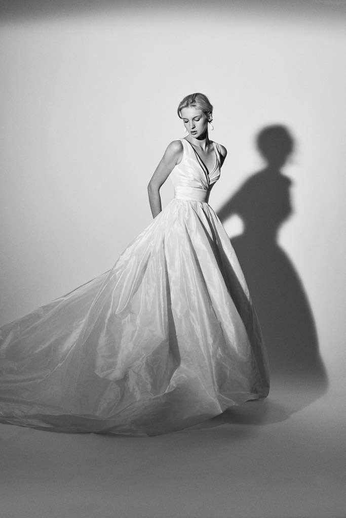 Abito da sposa con gonna ampia Carolina Herrera