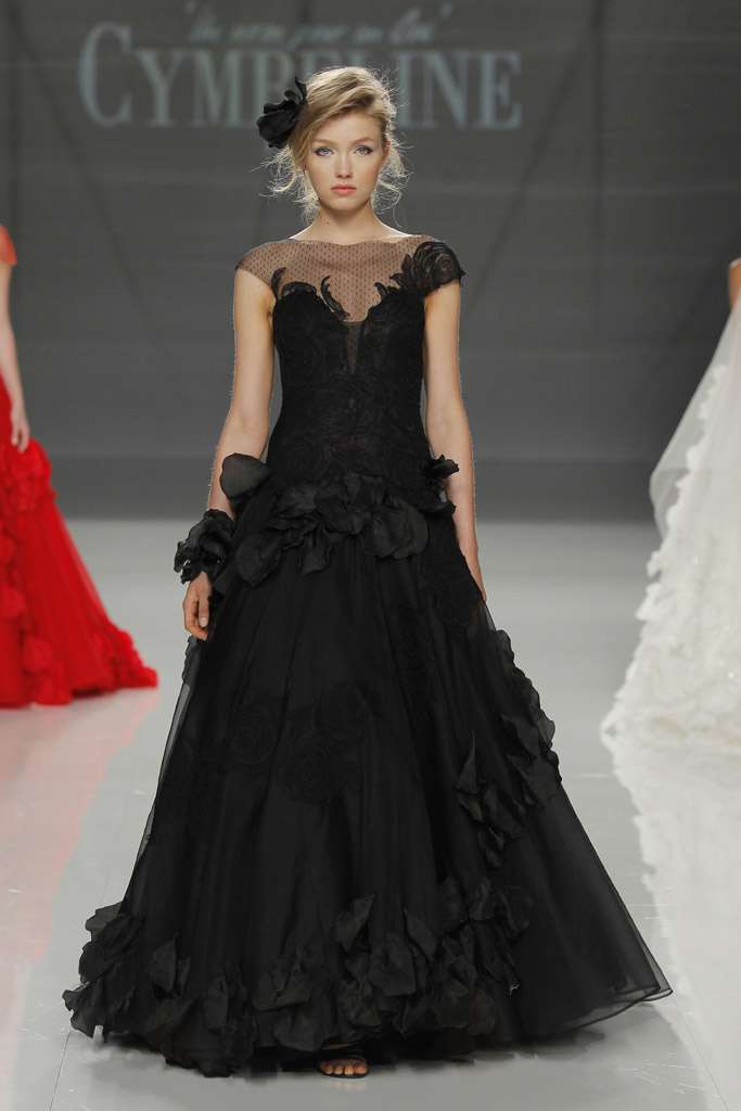 Abito da sposa nero Cymbeline