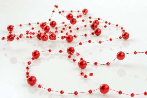 Collana rossa con perline