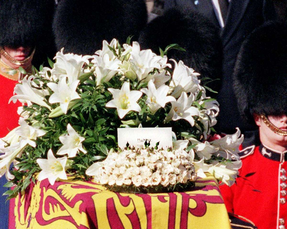 Il bouquet sulla bara di Lady Diana