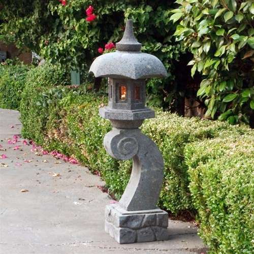 Lanterna zen per il giardino