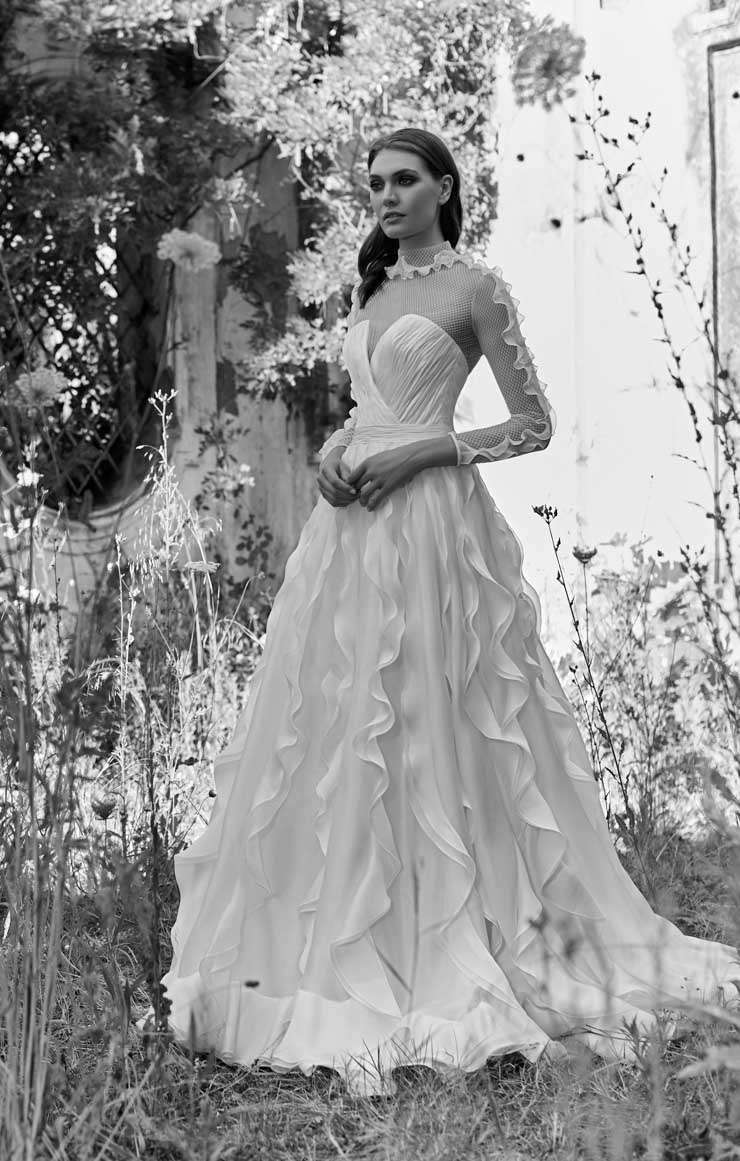 Abito da sposa con ruches Enzo Miccio