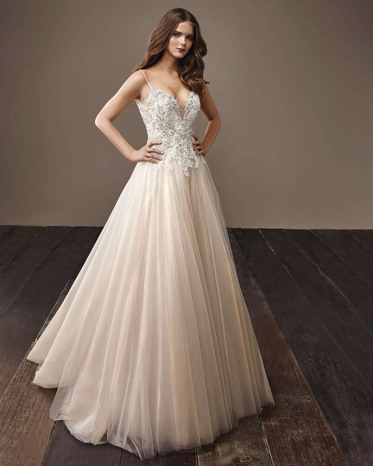 Abito da sposa rosa cipria Badgley Mischka