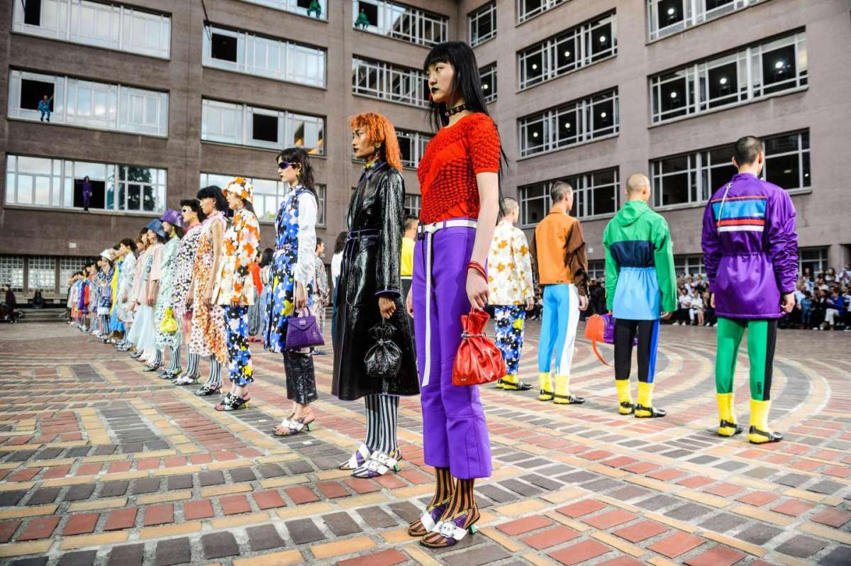 Il viola Ultra Violet da Kenzo