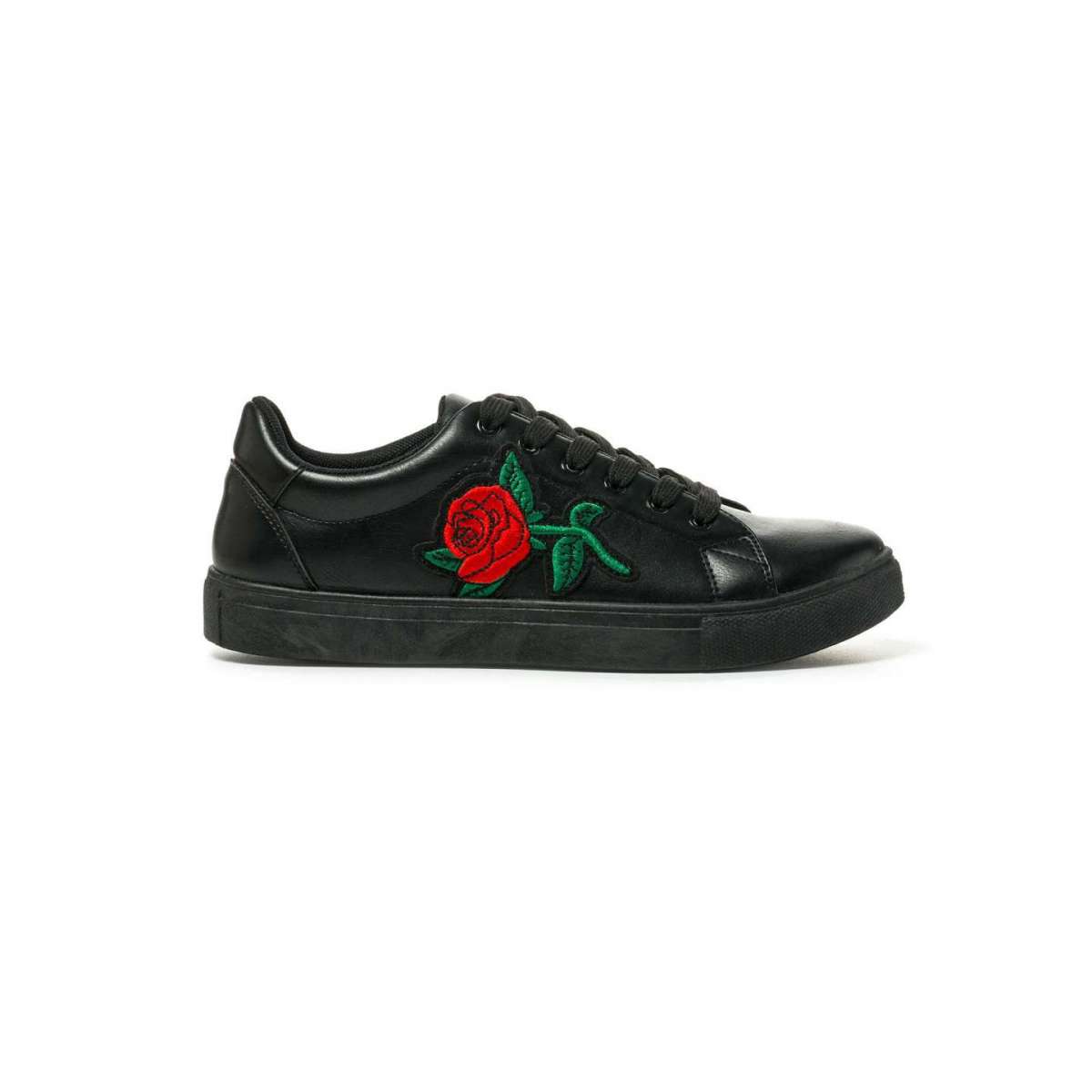 Sneakers in pelle nera