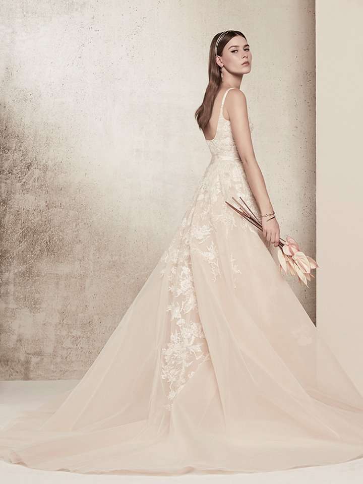 Abito da sposa rosa antico Elie Saab