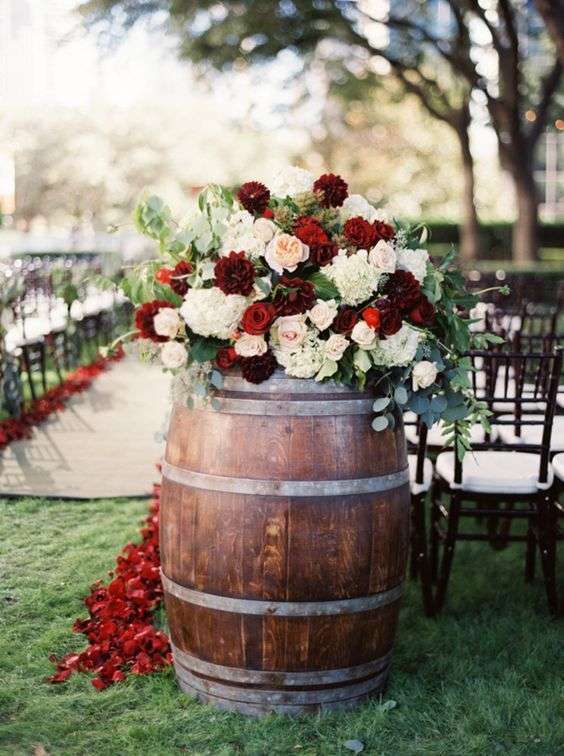 Accessori per il matrimonio a tema vino