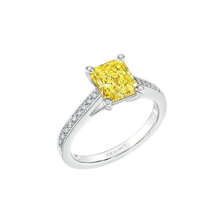 Anello di fidanzamento con zaffiro giallo Chaumet