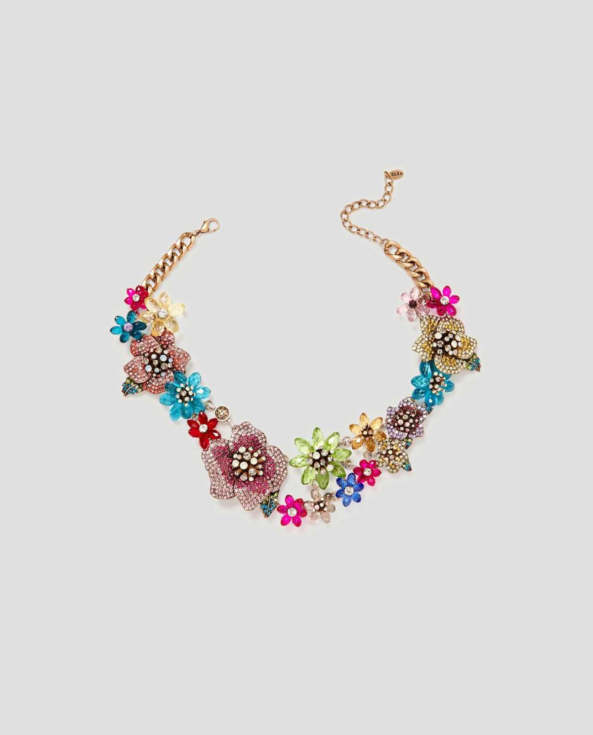 Collana con fiori colorati Zara