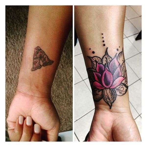 Cover up tatuaggio sul polso stile mandala