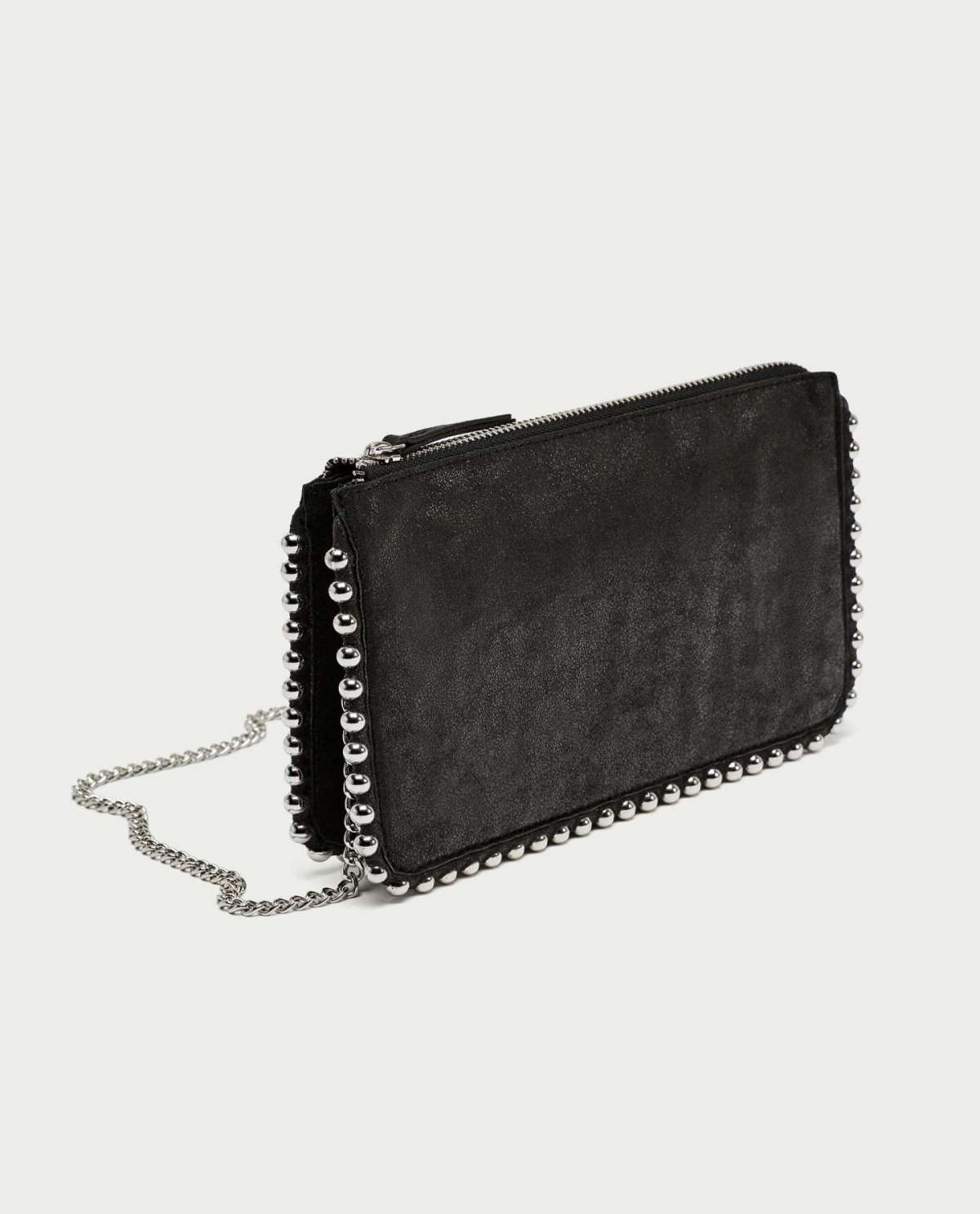 Pochette con borchie