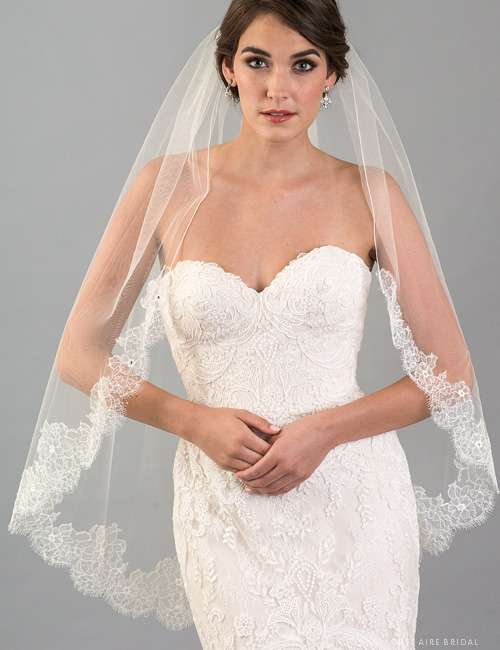Velo in pizzo Chantilly Bel Air Bridal