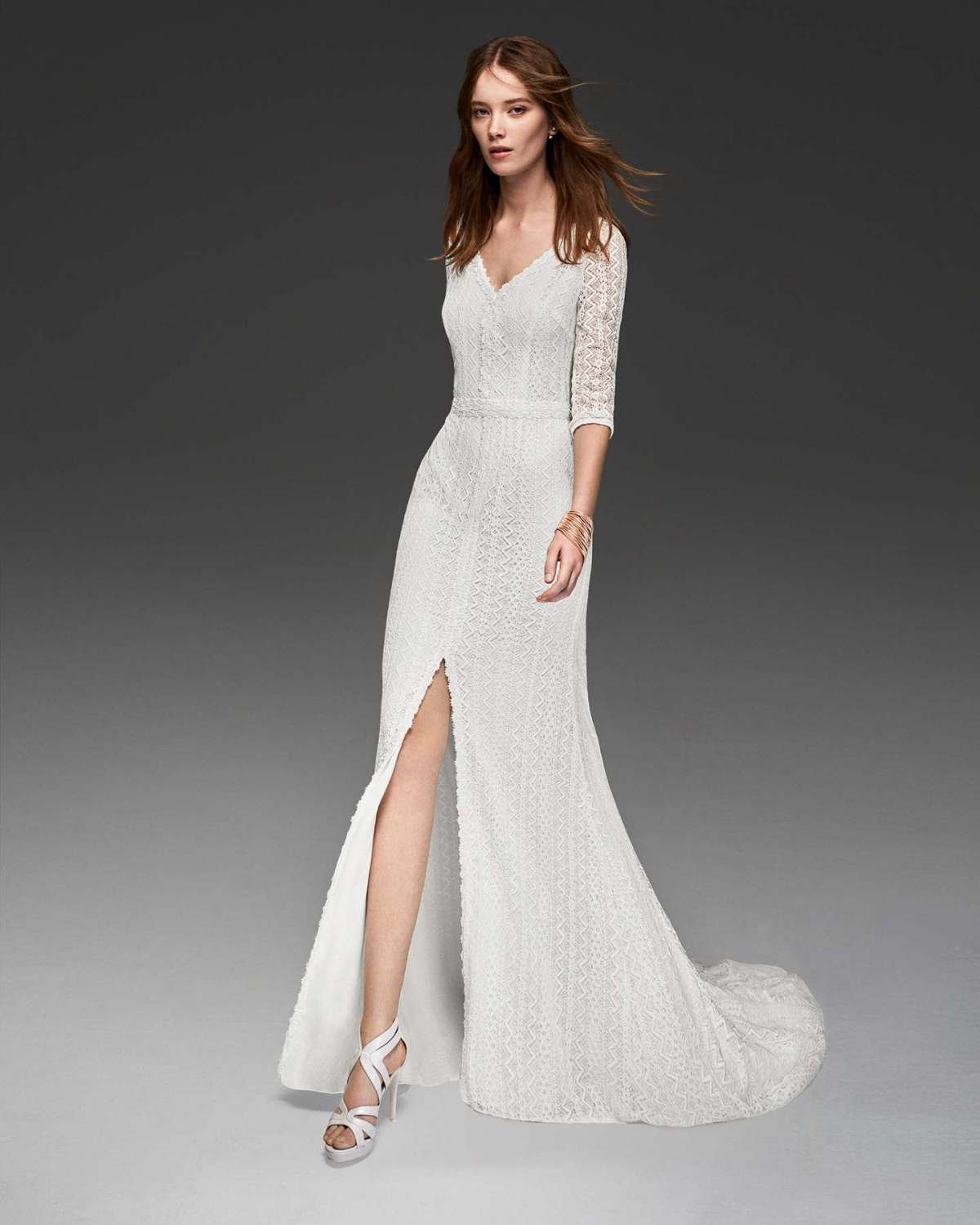 Abito da sposa boho chic in pizzo Alma Novia