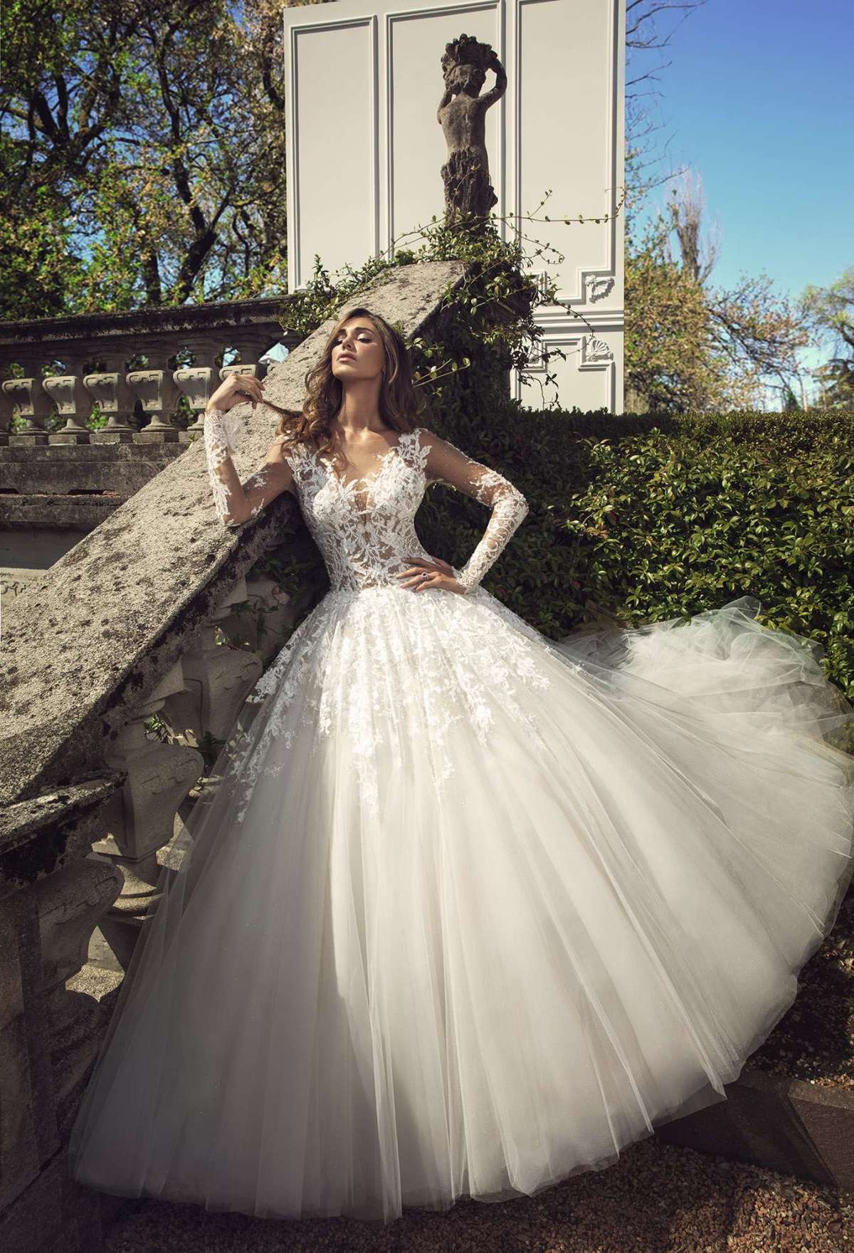 Abito da sposa con gonna in tulle