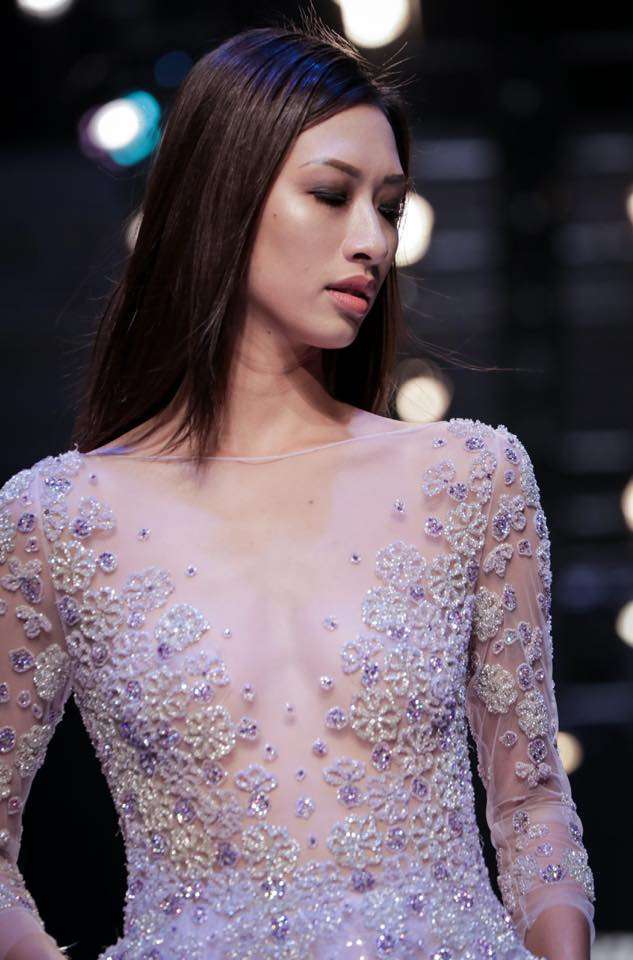 La sposa con capelli sciolti di Tony Ward