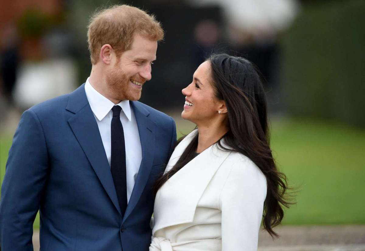 Meghan e Harry occhi negli occhi