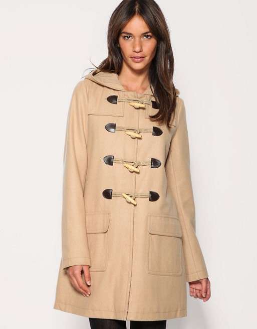 Montgomery beige Asos