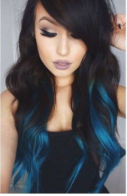 Shatush blu per capelli castani