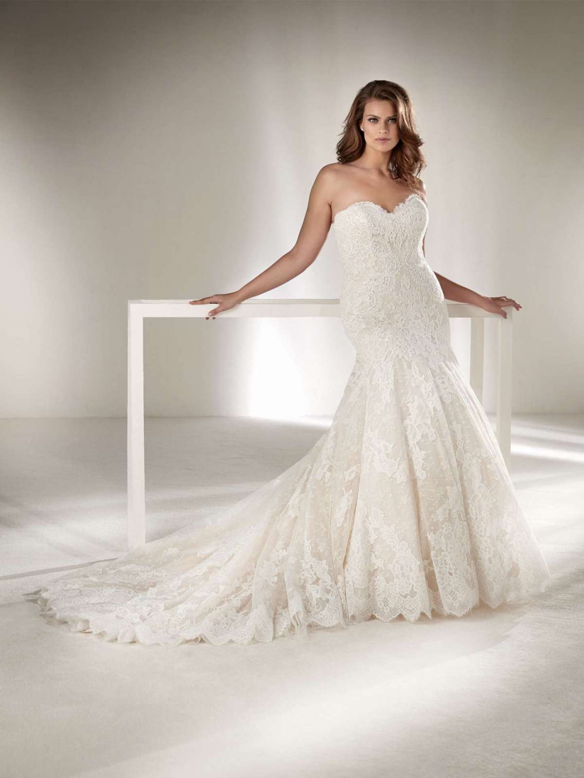 Pronovias clearance taglie forti
