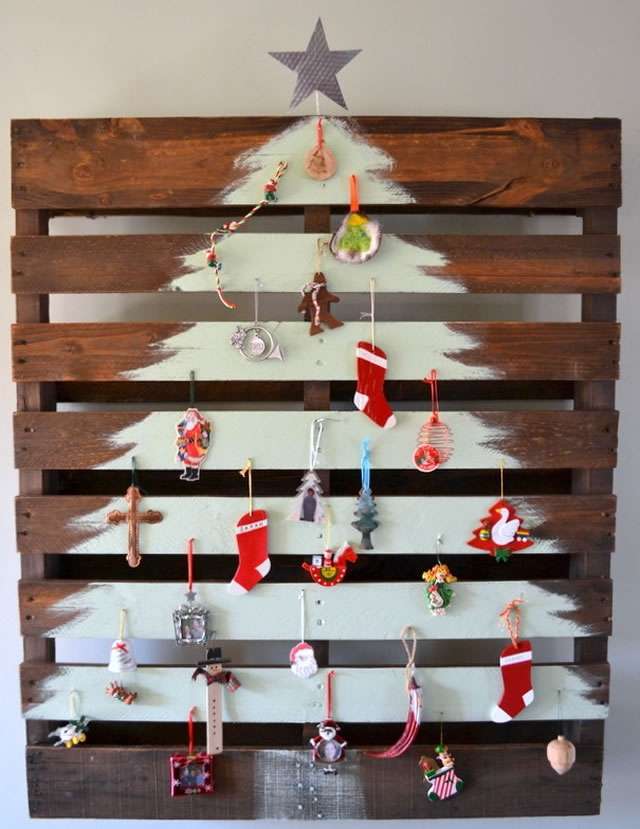 Albero di Natale fai da te con pallet