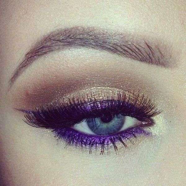 Eyeliner Ultra Violet per occhi azzurri