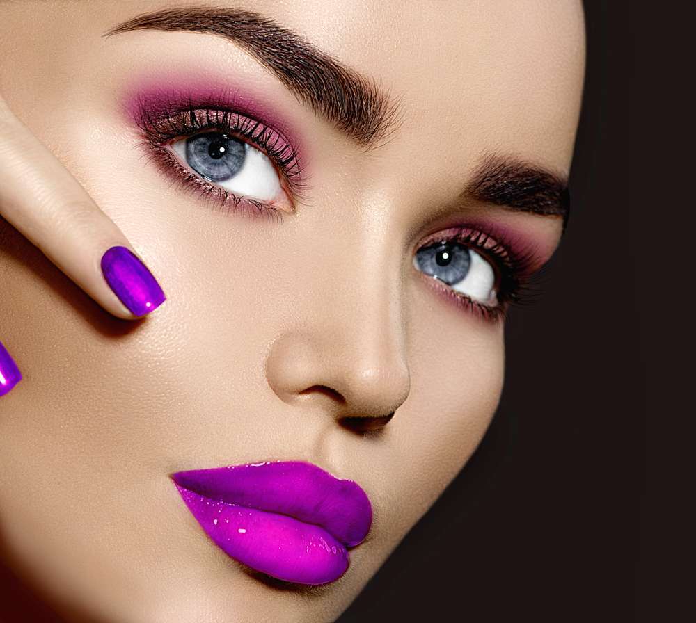 Trucco e unghie Ultra Violet