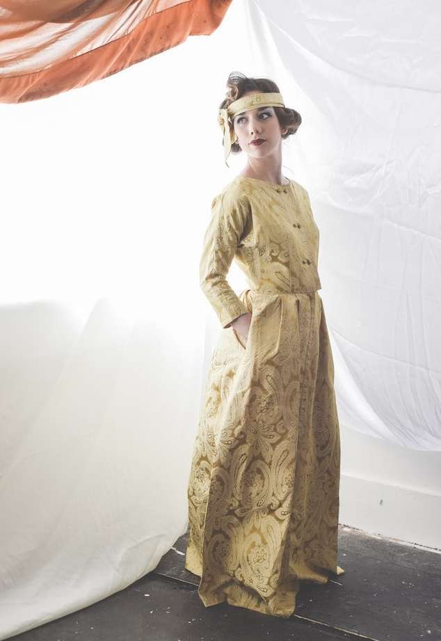 Abito da sposa anni '50 color oro Lucky Sixpence Bridal su Asos Marketplace