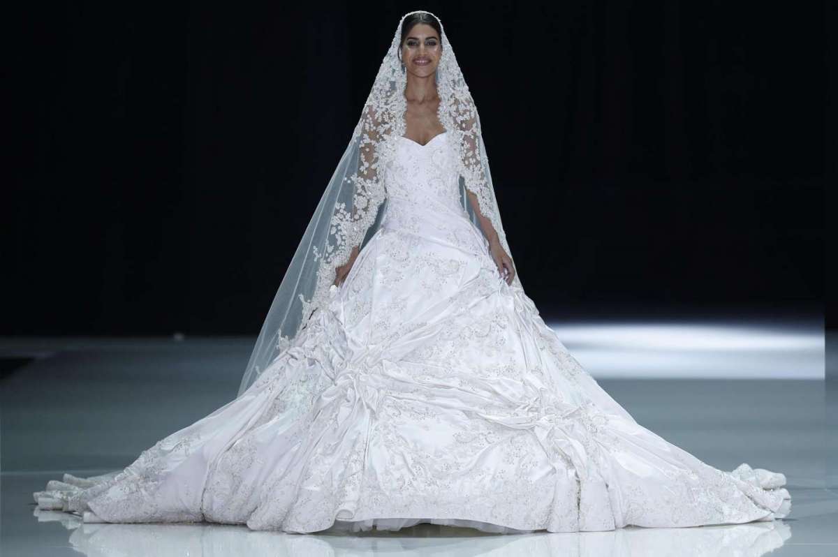 Abito da sposa principesco Ralph and Russo