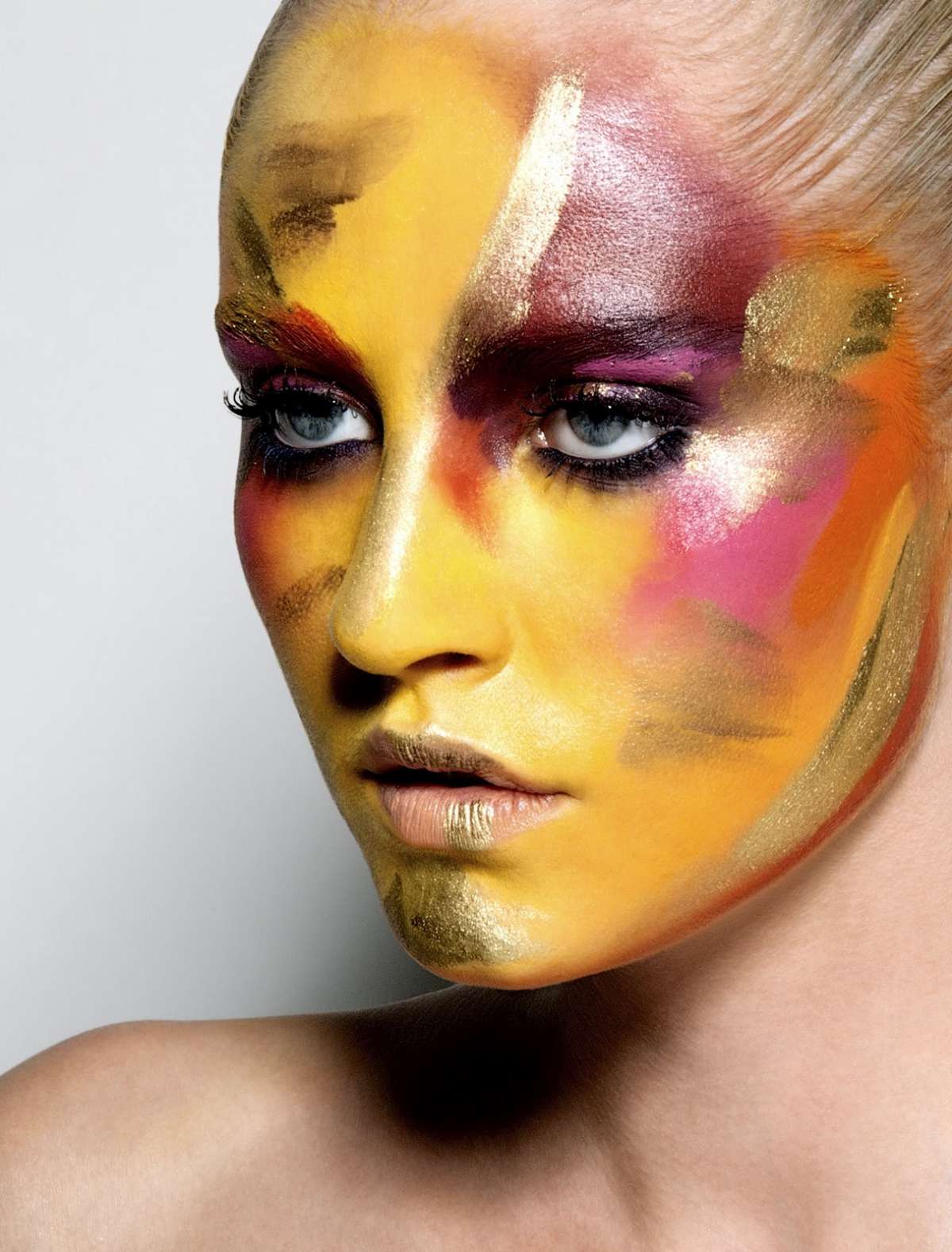Trucco dorato