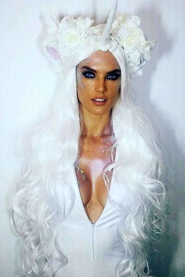 Alessanda Ambrosio con trucco unicorno