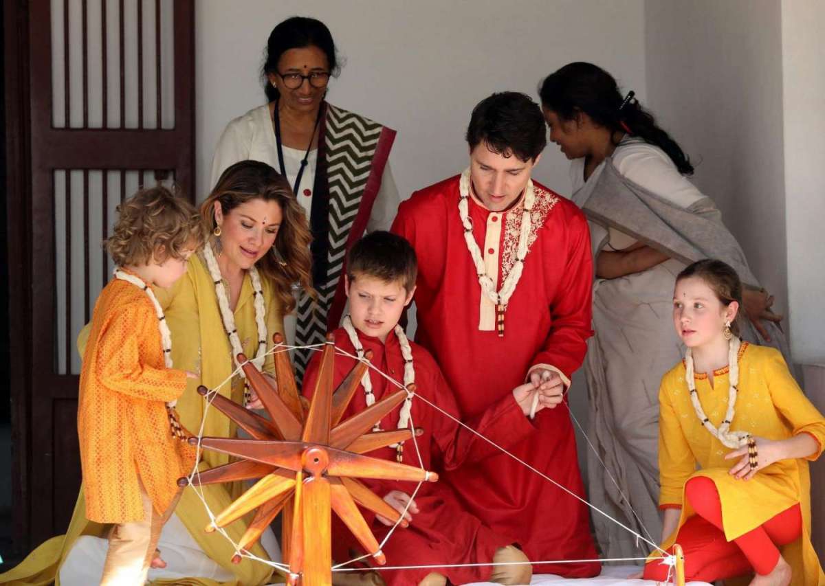 Justin Trudeau, Sophie Grégoire e i tre figli in India