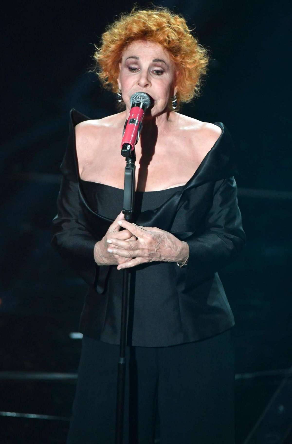 Ornella Vanoni, l'abito per la seconda serata