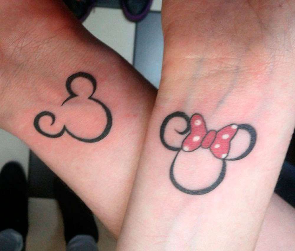 Tatuaggio di coppia Minnie e Topolino