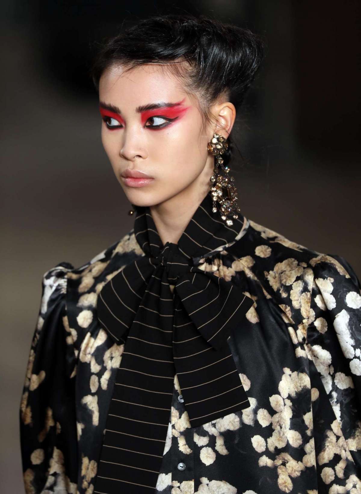 Trucco occhi grafico da Antonio Marras