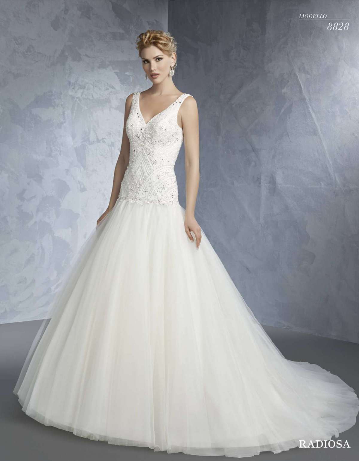 Vestito da sposa ampio Radiosa